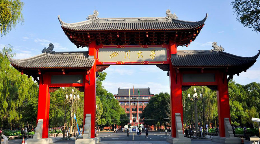 十大研究生院，你成功引起了我的注意